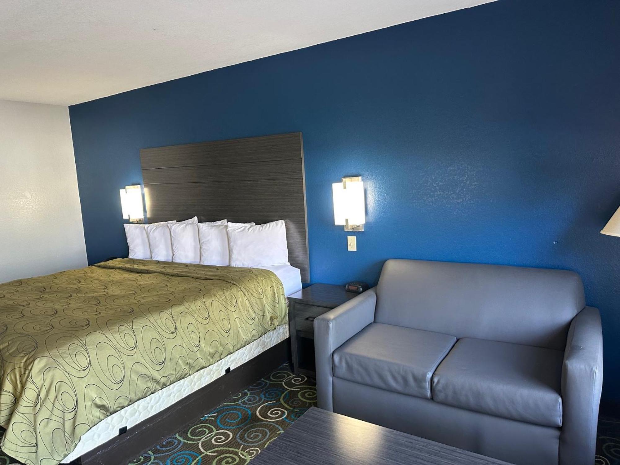 Clairmont Inn & Suites - Warren المظهر الخارجي الصورة