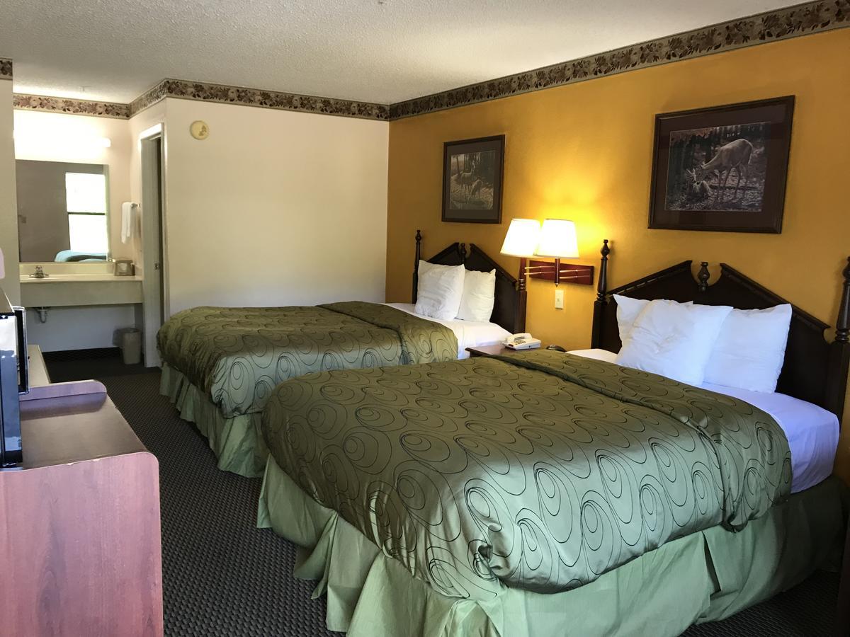 Clairmont Inn & Suites - Warren المظهر الخارجي الصورة
